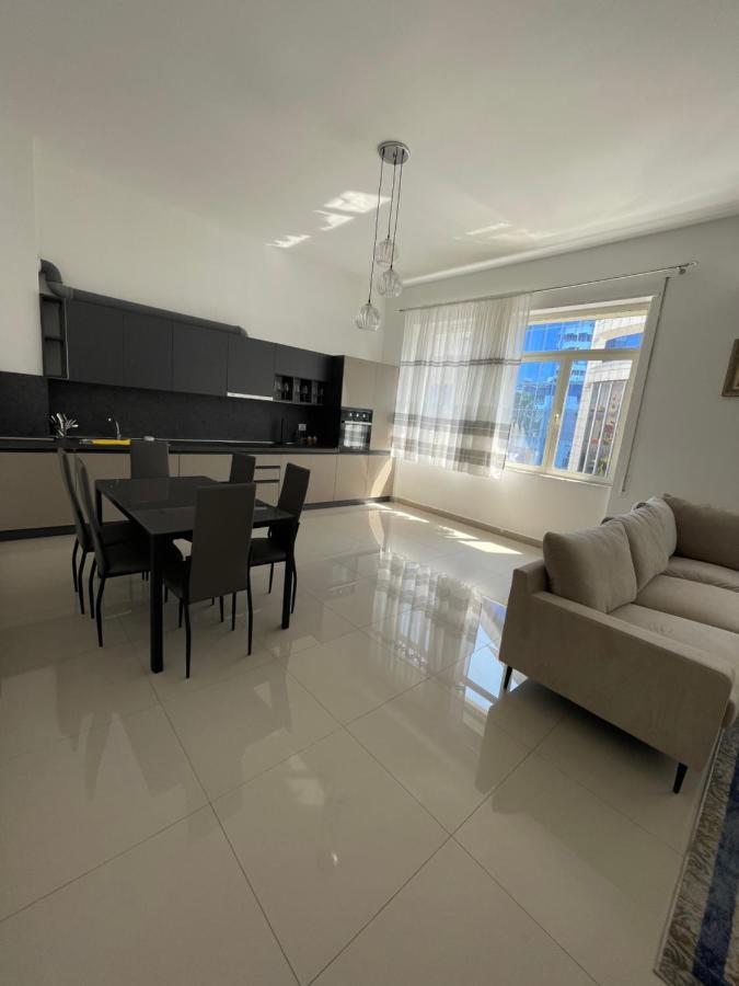 Westwood 2Bd Apartments Durrës Exteriör bild